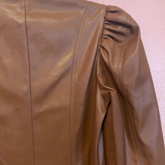 NWT V-Neck Jumpsuit - Picture 8 of 13